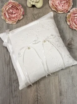 Coussin pour alliances dentelle blanche