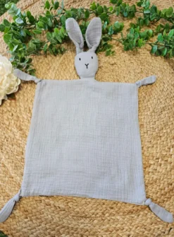 Doudou lapin en coton - personnalisé