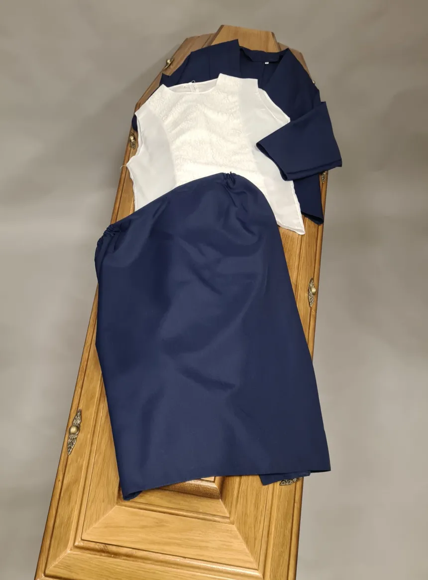 Ensemble Tailleur femme défunte