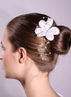 Fourche cheveux grosse fleur et perles Blanc