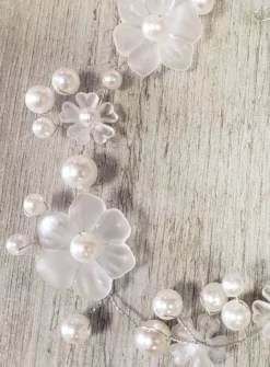 Guirlande perles et fleurs Ivoire - Ecru
