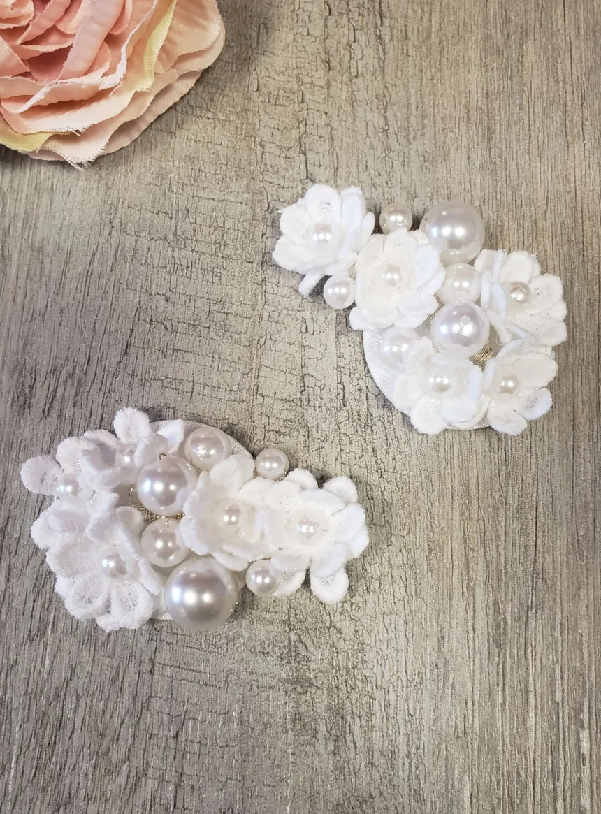 Lot de 2 compositions de fleurs et perles Blanc