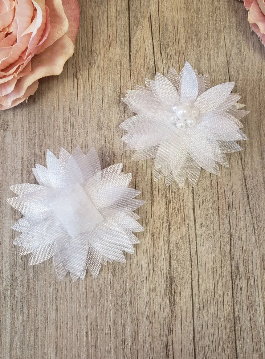 Lot de 2 fleurs tissu et perles avec velcro Blanc