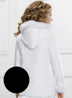 Manteau fille avec pompons