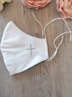 Masque croix brodée