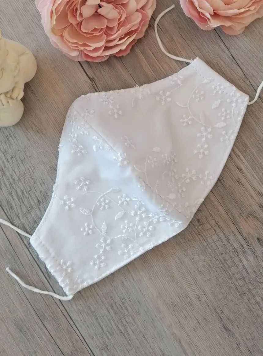 Masque dentelle brodée Blanc