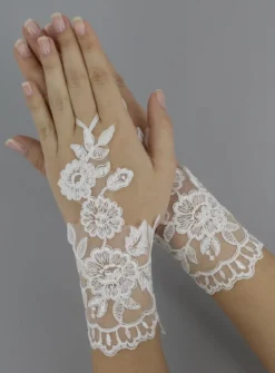 Mitaines mariage femme court dentelle lacet