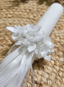 Noeud pour cierge avec fleurs et perles