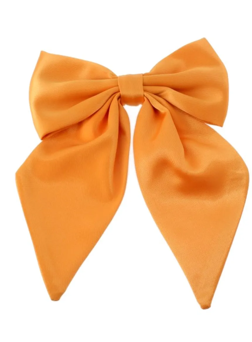 Noeud satin sur broche