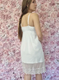Nuisette blanche romantique pour mariage Femme