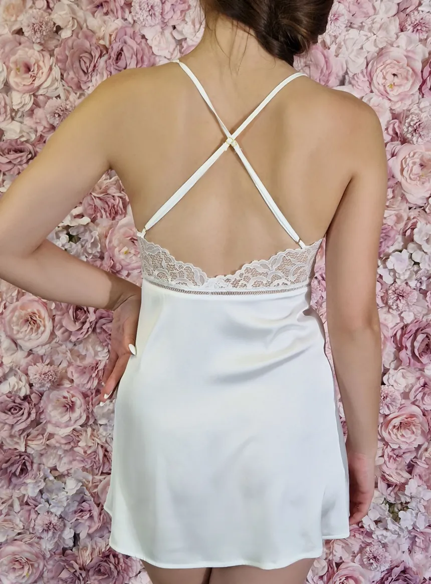 Nuisette satin dentelle poitrine et dos croisé Femme