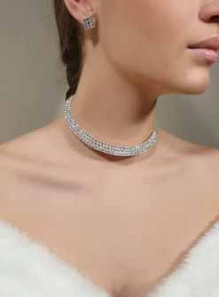Parure de soirée collier ras du cou + boucles strass