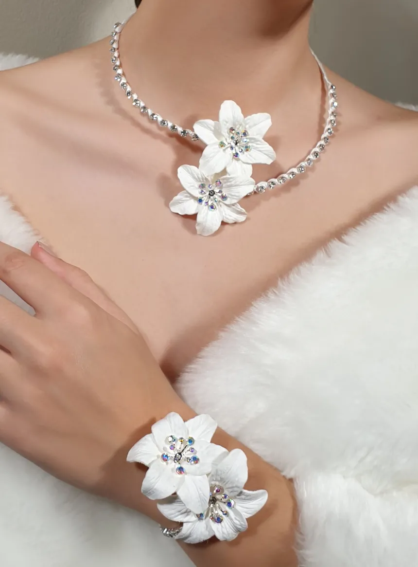 Parure mariage collier + bracelet fleur et strass
