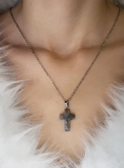 Pendentif Croix en pierre + Chaine