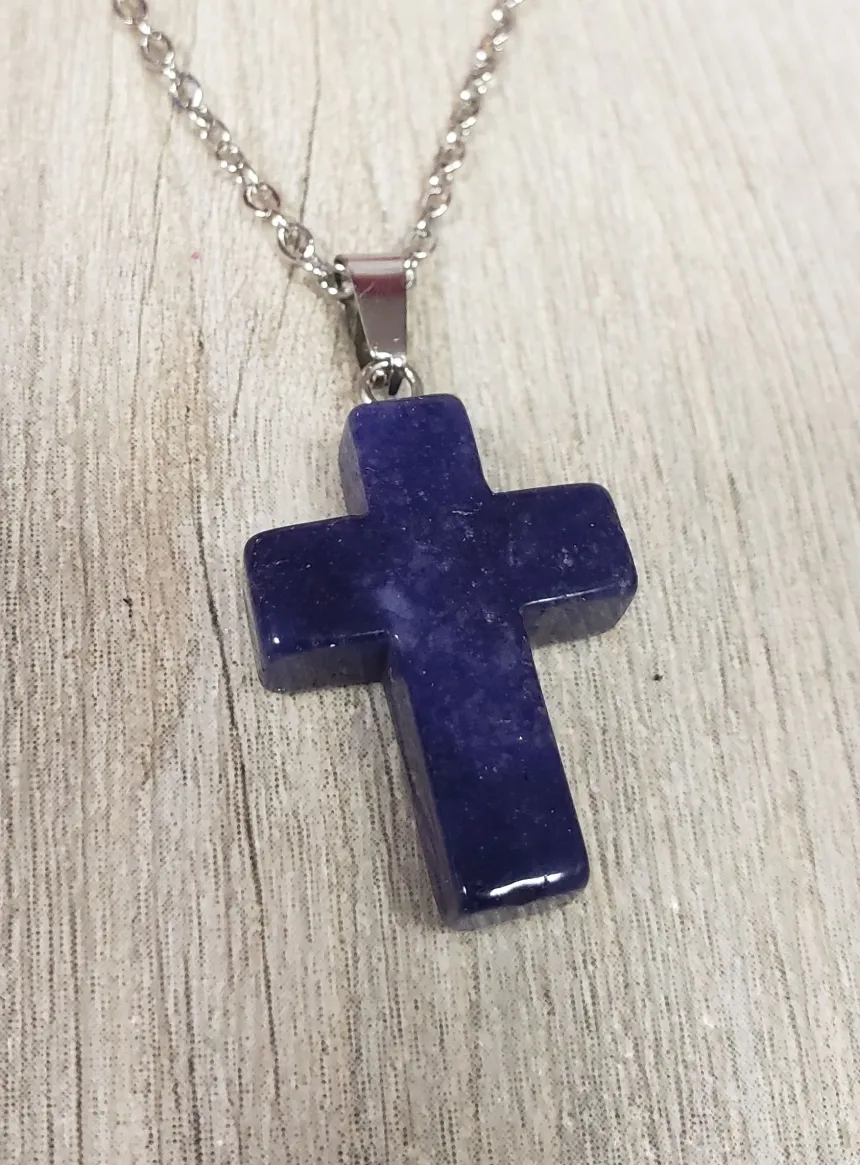 Pendentif Croix en pierre + Chaine