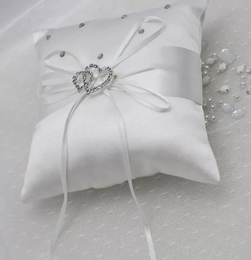 Petit coussin alliance broche double coeur Blanc