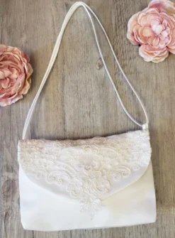 Petit sac de cérémonie dentelle avec rabat