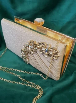 Pochette de soirée femme à pailletttes et gros strass
