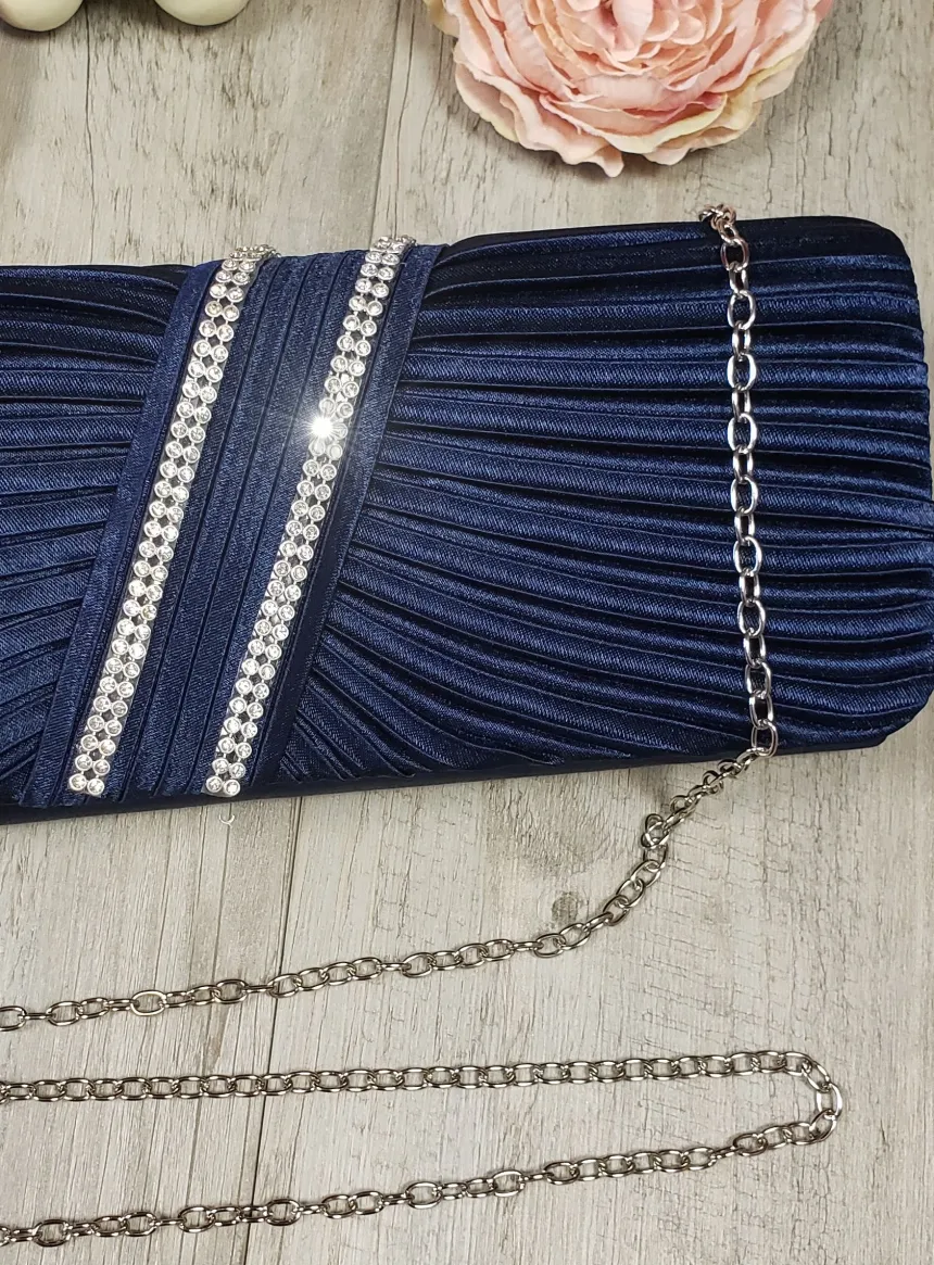Pochette de soirée satin plissé et strass