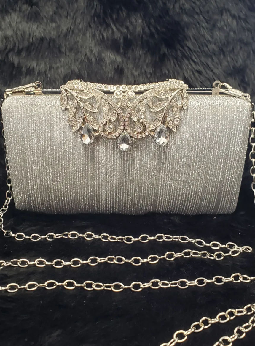 Pochette soirée femme strass et paillettes