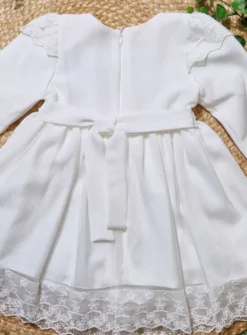 Robe bébé dentelle manches longues