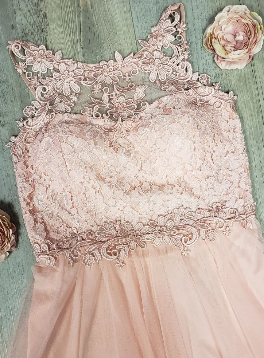 robe cortège femme voilage et dentelle