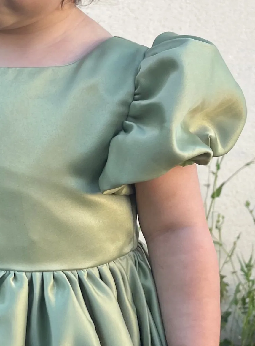 Robe cérémonie pour petite fille satin