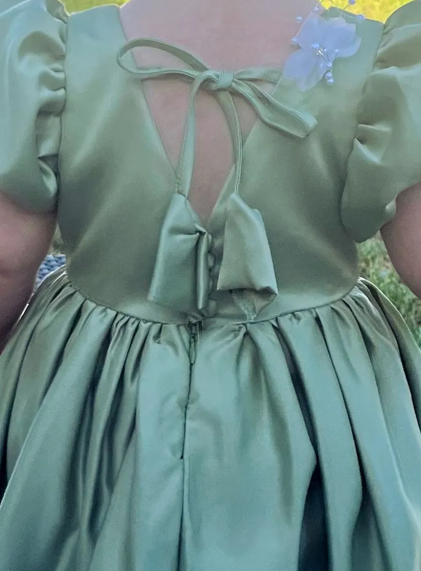 Robe cérémonie pour petite fille satin