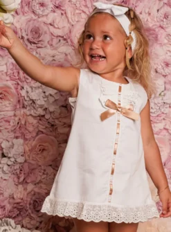 Robe de baptême bébé fille blanche
