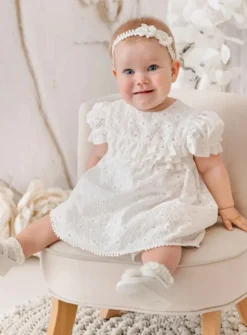Robe de baptême bébé fille en coton brodé