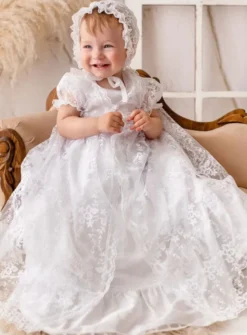 Robe de baptême longue dentelle traditionnelle Léa + cape