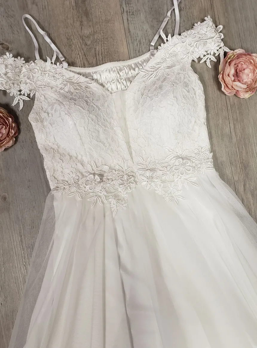 Robe de cocktail courte femme dentelle et mousseline