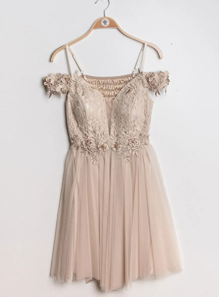 Robe de cocktail courte femme dentelle et mousseline