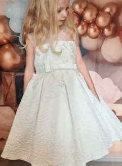 Robe de cérémonie fille broderie et fleurs