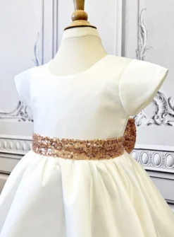 Robe de cérémonie fille satin et paillettes dos coeur