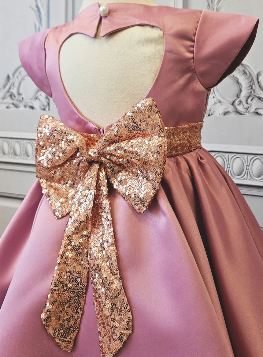 Robe de cérémonie fille satin et paillettes dos coeur