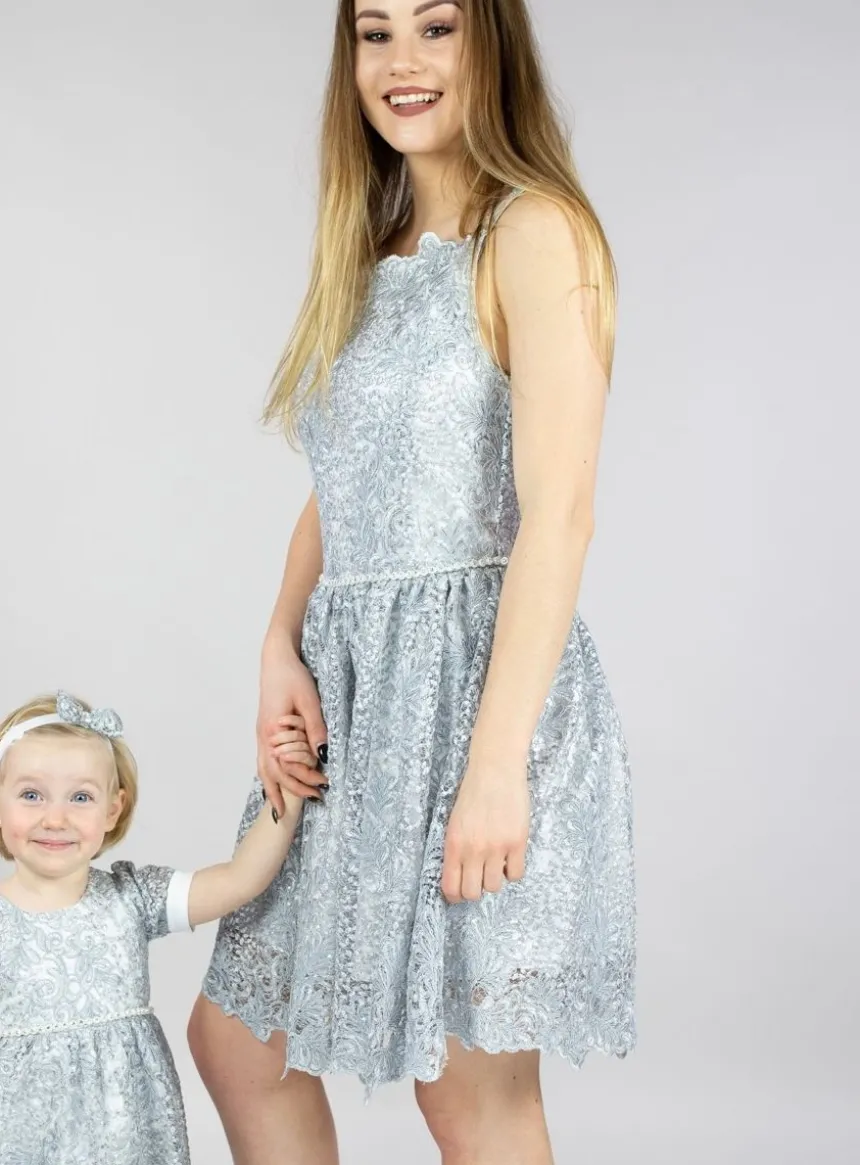 Robe dentelle femme courte