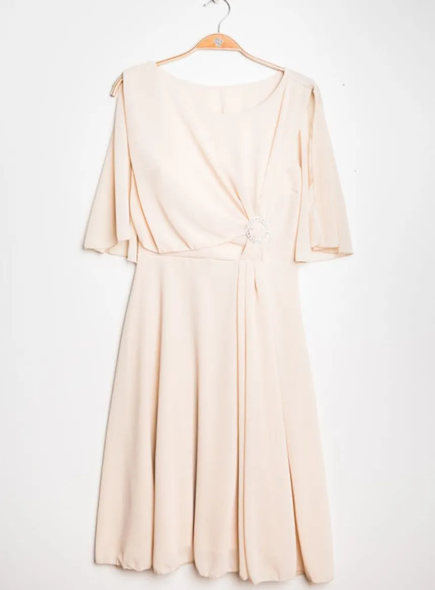 Robe de soirée courte femme cape