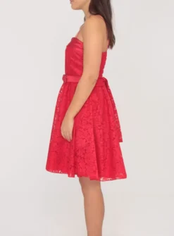 Robe de soirée courte femme ou jeune fille