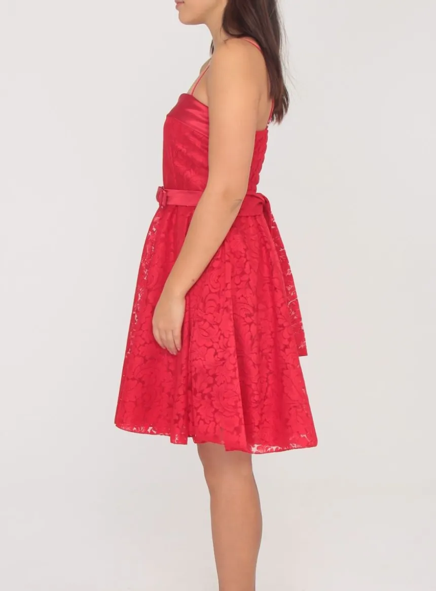 Robe de soirée courte femme ou jeune fille