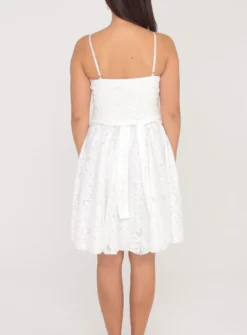 Robe de soirée courte femme ou jeune fille