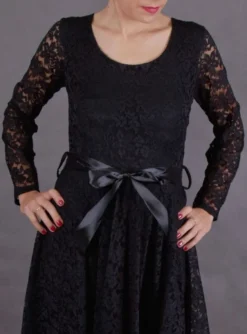 Robe de soirée courte Morrigane dentelle et ruban
