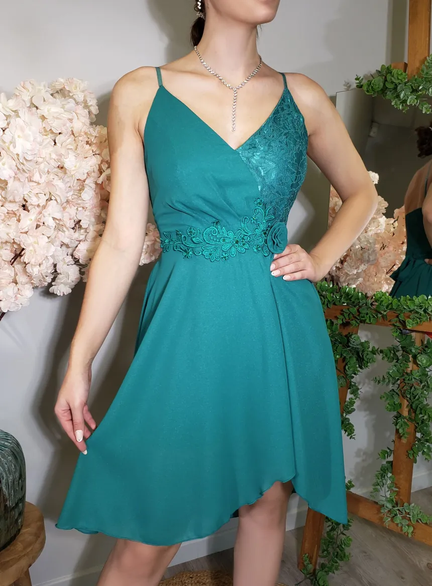 Robe de soirée courte mousseline et dentelle