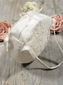 Sac besace dentelle et satin
