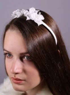 Serre tête blanc fleurs et perles Blanc