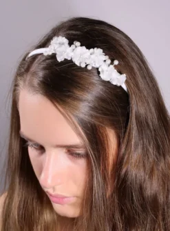 Serre tête fleurs et composition de perles Blanc