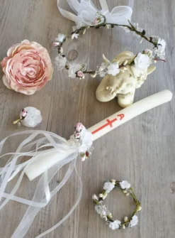Set Communion 4 pičces fleurs et perles couronne, broche, nśud de bougie et broche