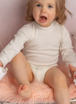 Tenue de cérémonie bébé fille l'hiver