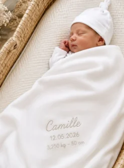 Trousseau de naissance ou baptême à personnaliser