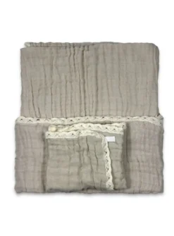 Une couverture bébé en gaze de coton douce et élégante